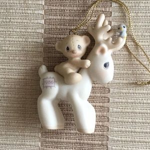 Precious Moments 1986 Figurine